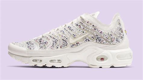 Nike Air Max Plus Phantom Silver (Women's)